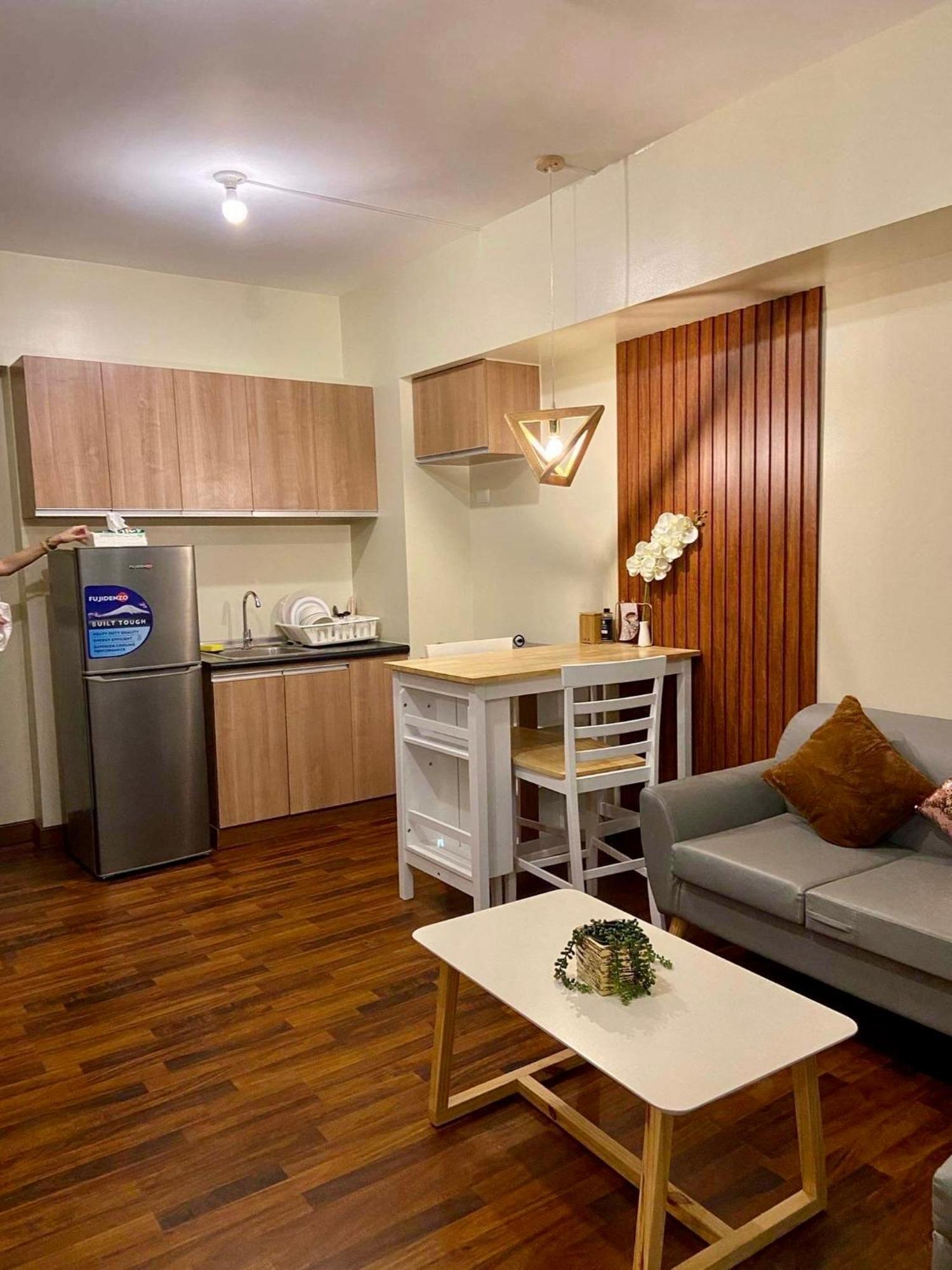 Avida-Riala Tower 2, 3 New & Stylish Studio & 1Br Condo Cebu Exterior photo